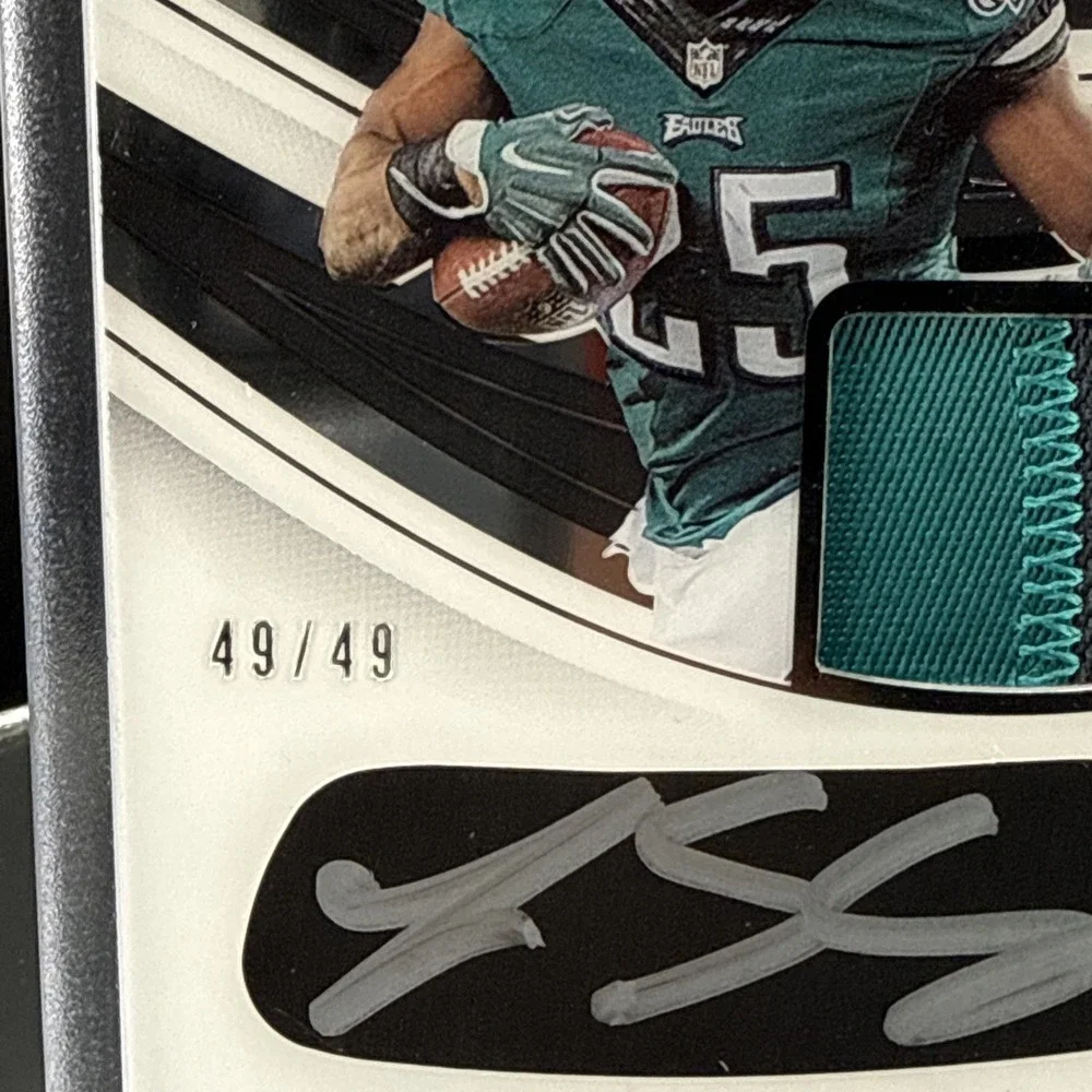 2023 immaculate Lesean McCoy Eye Black Auto Patch #EB-LM /49